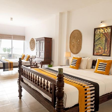 Neevana Hotel Hikkaduwa Esterno foto