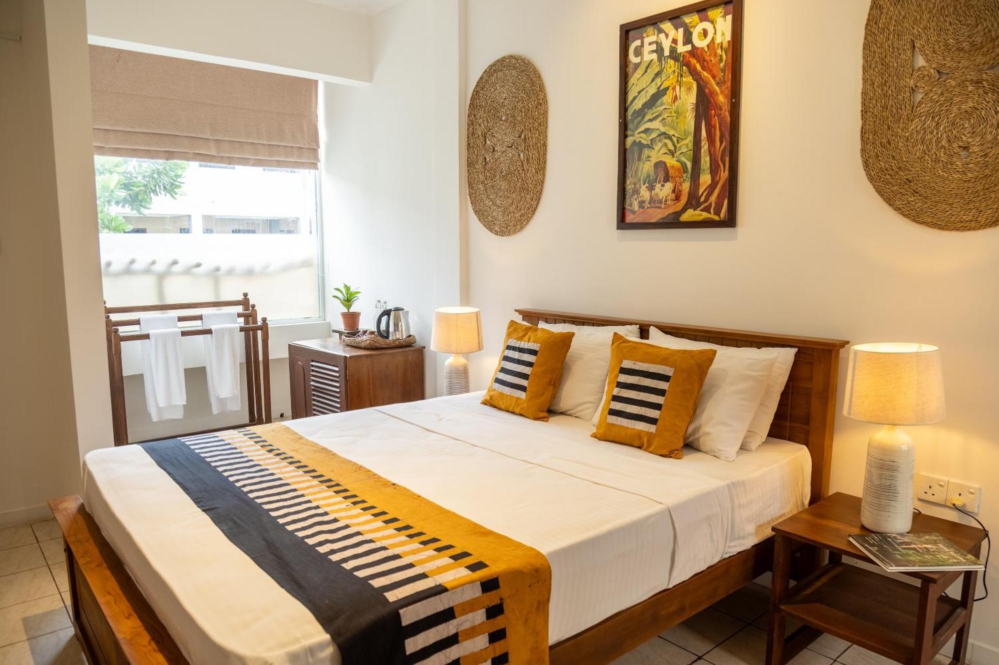 Neevana Hotel Hikkaduwa Esterno foto